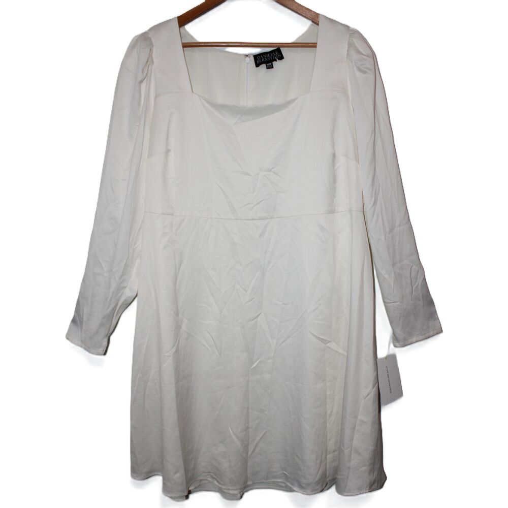 NWOT Danielle Bernstein Off White Square Neck Long Sleeve Shift Dress Size 16